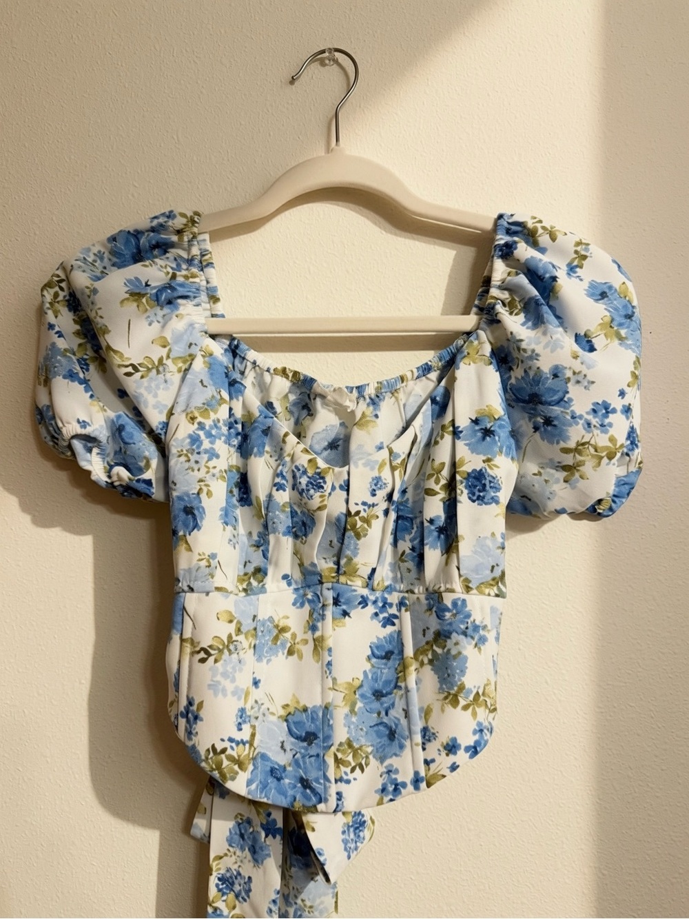 BluPepper Womens Floral Milkmaid Crop Top Size S Blue White Coquette Cottagecore